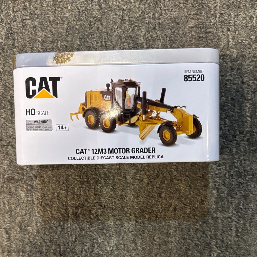 12M3 Motor Grader Diecast Toy - Yellow